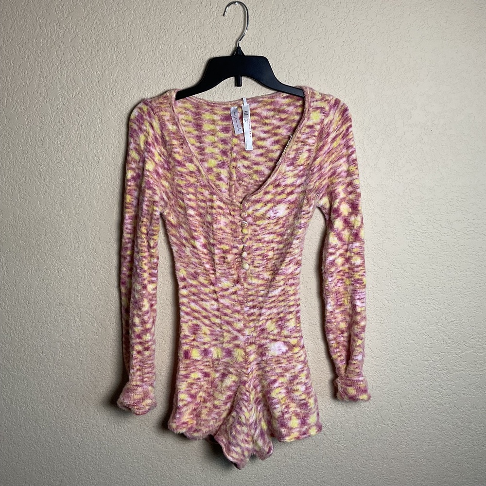 Out From Under Womens XS Pink Yellow Scoop Neck Long Sleeve Fuzzy Romper Flirty